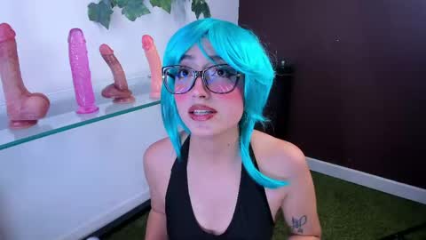 foxy_aleja online show from May 16, 6:07 pm