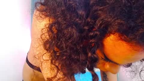 Ella online show from February 24, 3:53 pm