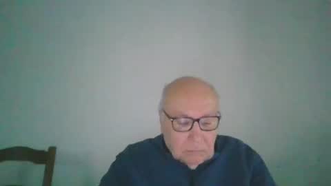 Snapshot of fra94 chatting on November 22, 2:16 pm fra94 online show from November 22, 2:16 pm