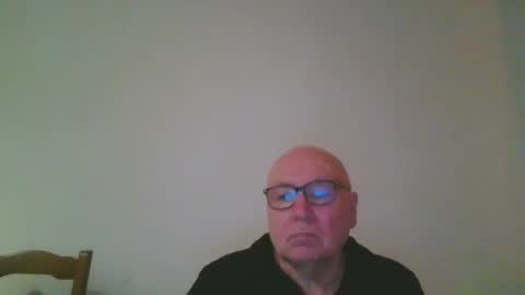 Snapshot of fra94 chatting on February 4, 8:58 pm fra94 online show from February 4, 8:58 pm