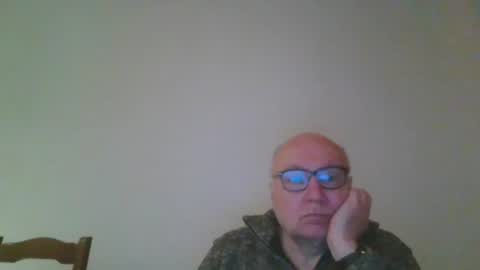Snapshot of fra94 chatting on March 10, 11:32 pm fra94 online show from March 10, 11:32 pm