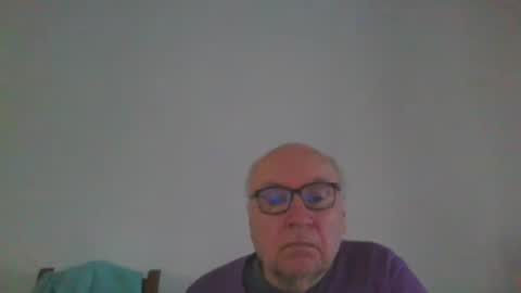 Snapshot of fra94 chatting on March 18, 4:21 pm fra94 online show from March 18, 4:21 pm