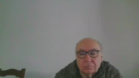 Snapshot of fra94 chatting on April 2, 12:47 pm fra94 online show from April 2, 12:47 pm