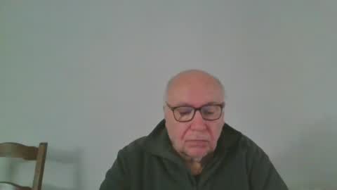 Snapshot of fra94 chatting on May 16, 1:54 pm fra94 online show from May 16, 1:54 pm