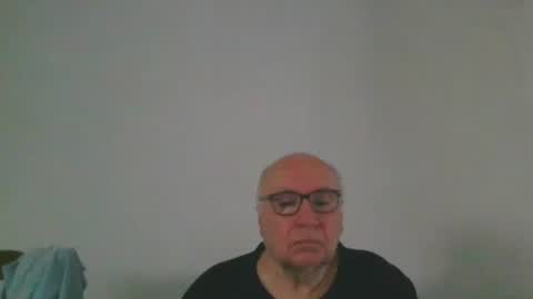 Snapshot of fra94 chatting on May 25, 12:33 pm fra94 online show from May 25, 12:33 pm