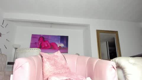 IM FRAIDER online show from February 5, 11:39 pm