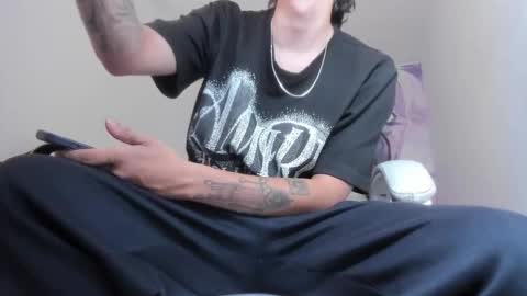 Snapshot of fran_boy_ chatting on March 10, 4:06 am Fran online show from March 10, 4:06 am