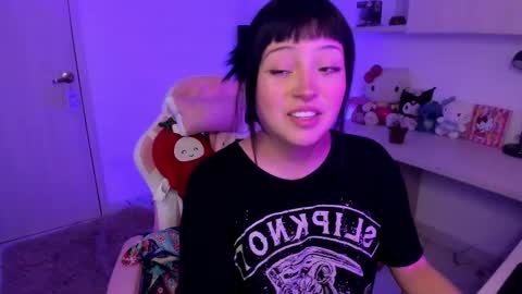 Snapshot of francesca_7 chatting on January 30, 6:54 pm francesca_7 online show from January 30, 6:54 pm