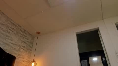          online show from February 9, 3:21 am