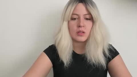 Francesca online show from December 16, 7:30 pm