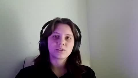 Lily online show from June 17, 11:34 am