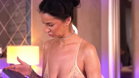 francescadante online show from February 24, 6:55 am