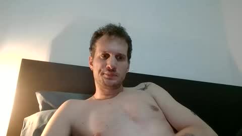 Snapshot of francesit0 chatting on November 26, 1:39 am francesito online show from November 26, 1:39 am