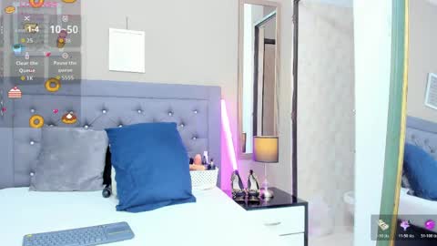 Victoria Franchesca  online show from May 14, 9:32 pm