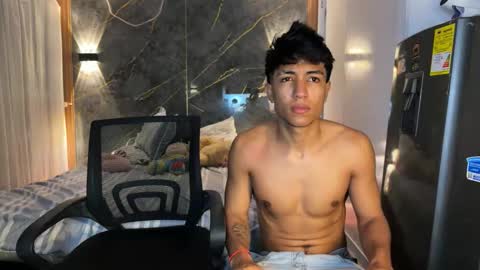 Snapshot of francheska_baby chatting on September 14, 8:57 am Dynamic roles online show from September 14, 8:57 am