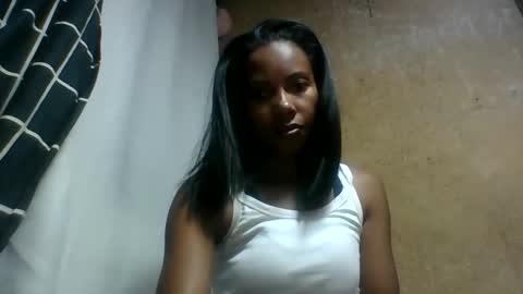 Snapshot of francine1507 chatting on May 5, 7:05 am francine1507 online show from May 5, 7:05 am