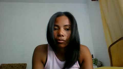 Snapshot of francine1507 chatting on May 13, 7:17 am francine1507 online show from May 13, 7:17 am