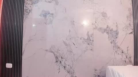 Snapshot of francis_leams chatting on June 24, 7:13 pm Laura online show from June 24, 7:13 pm