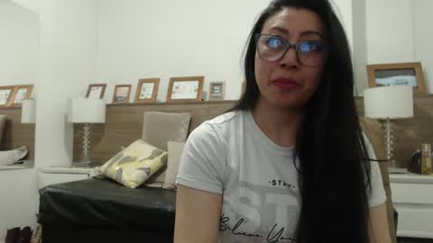 francisca_vera online show from May 16, 9:24 pm