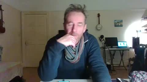 Snapshot of francisdilf chatting on December 4, 5:22 pm francis dilf online show from December 4, 5:22 pm