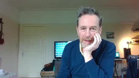 Snapshot of francisdilf chatting on December 5, 12:44 pm francis dilf online show from December 5, 12:44 pm