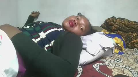 franckamby online show from November 28, 12:46 am