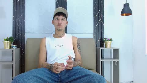 Snapshot of franco_roux chatting on February 23, 11:07 am Franco online show from February 23, 11:07 am