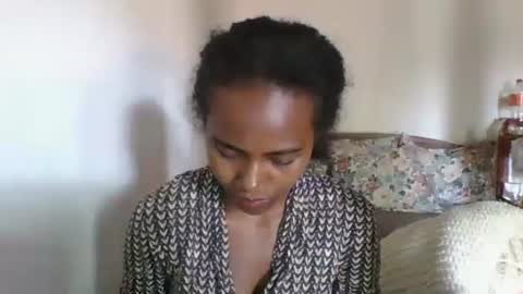 Snapshot of francoisee chatting on April 5, 8:22 am Hamie Sexy online show from April 5, 8:22 am