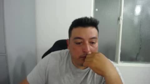 Juan online show from December 2, 3:45 am