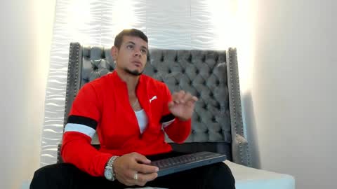 FRANK online show from May 20, 12:11 pm