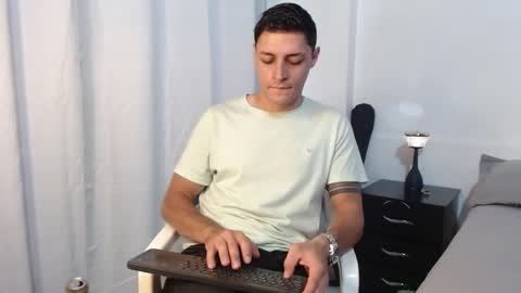 Frank online show from April 6, 9:49 pm