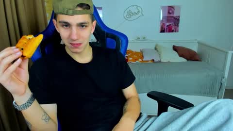 Frank online show from October 28, 4:49 am