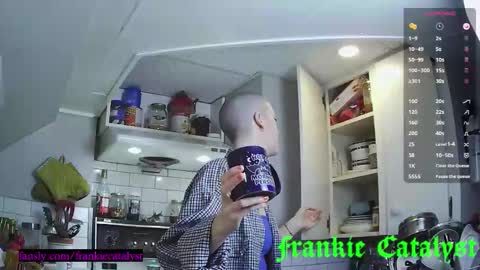 Frankie Catalyst online show from February 8, 3:15 pm