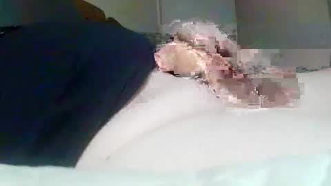 Snapshot of frankiel745 chatting on July 15, 11:32 pm frankiel745 online show from July 15, 11:32 pm