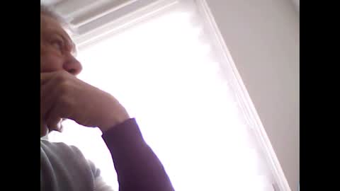 frannkboy61 online show from March 15, 9:48 am