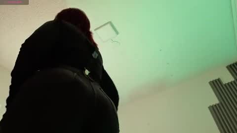 Snapshot of fransheskarossi_ chatting on April 25, 1:41 pm Fransheska online show from April 25, 1:41 pm