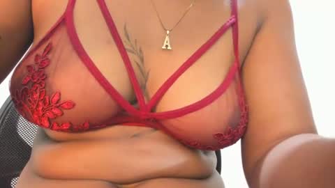 Snapshot of franyeli_9 chatting on June 15, 2:58 am franyeli online show from June 15, 2:58 am