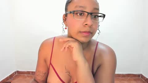 Snapshot of franyeli_9 chatting on June 19, 12:15 am franyeli online show from June 19, 12:15 am