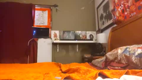 freakeazy online show from February 18, 7:10 pm