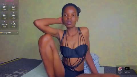 Nessa-Independent model online show from October 21, 11:55 am