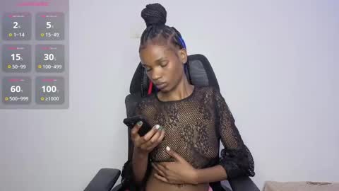 Nessa-Independent model online show from May 12, 9:50 am