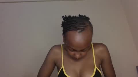 freaky_beauty online show from May 29, 12:58 pm