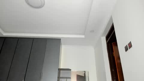 Kandy online show from March 28, 7:46 pm