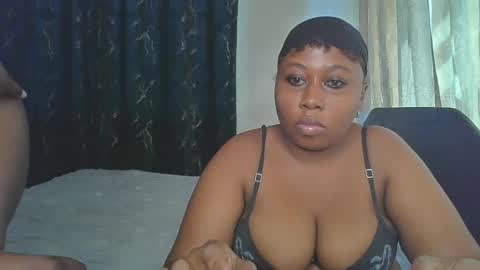 Snapshot of freaky_nikky chatting on January 10, 9:55 am freaky_nikky online show from January 10, 9:55 am