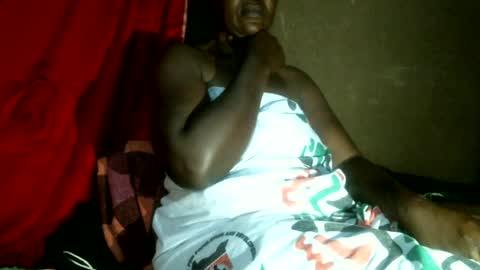 Snapshot of freaky_pussy36 chatting on June 25, 3:17 am freaky_pussy36 online show from June 25, 3:17 am