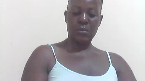 Snapshot of freaky_pussy36 chatting on July 29, 2:10 am freaky_pussy36 online show from July 29, 2:10 am