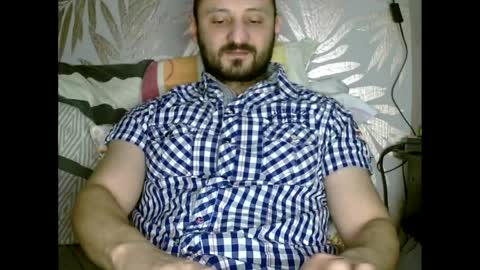 Snapshot of fred4games77 chatting on April 1, 12:39 pm fred online show from April 1, 12:39 pm