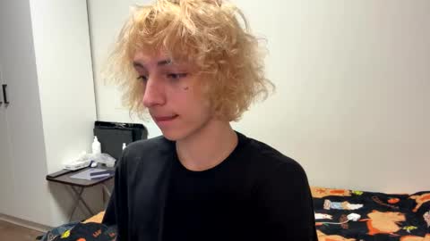 fred bucks online show from April 3, 5:11 pm