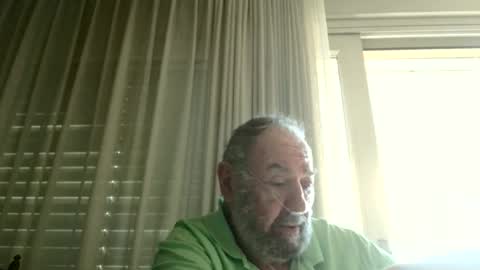 Snapshot of fredaldavid chatting on June 28, 7:47 am David Fredal online show from June 28, 7:47 am