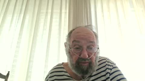 Snapshot of fredaldavid chatting on July 5, 7:59 am David Fredal online show from July 5, 7:59 am